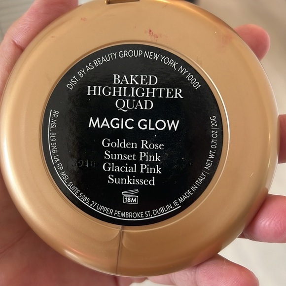 Laura Geller. Baked Magic Glow - Picture 5 of 6